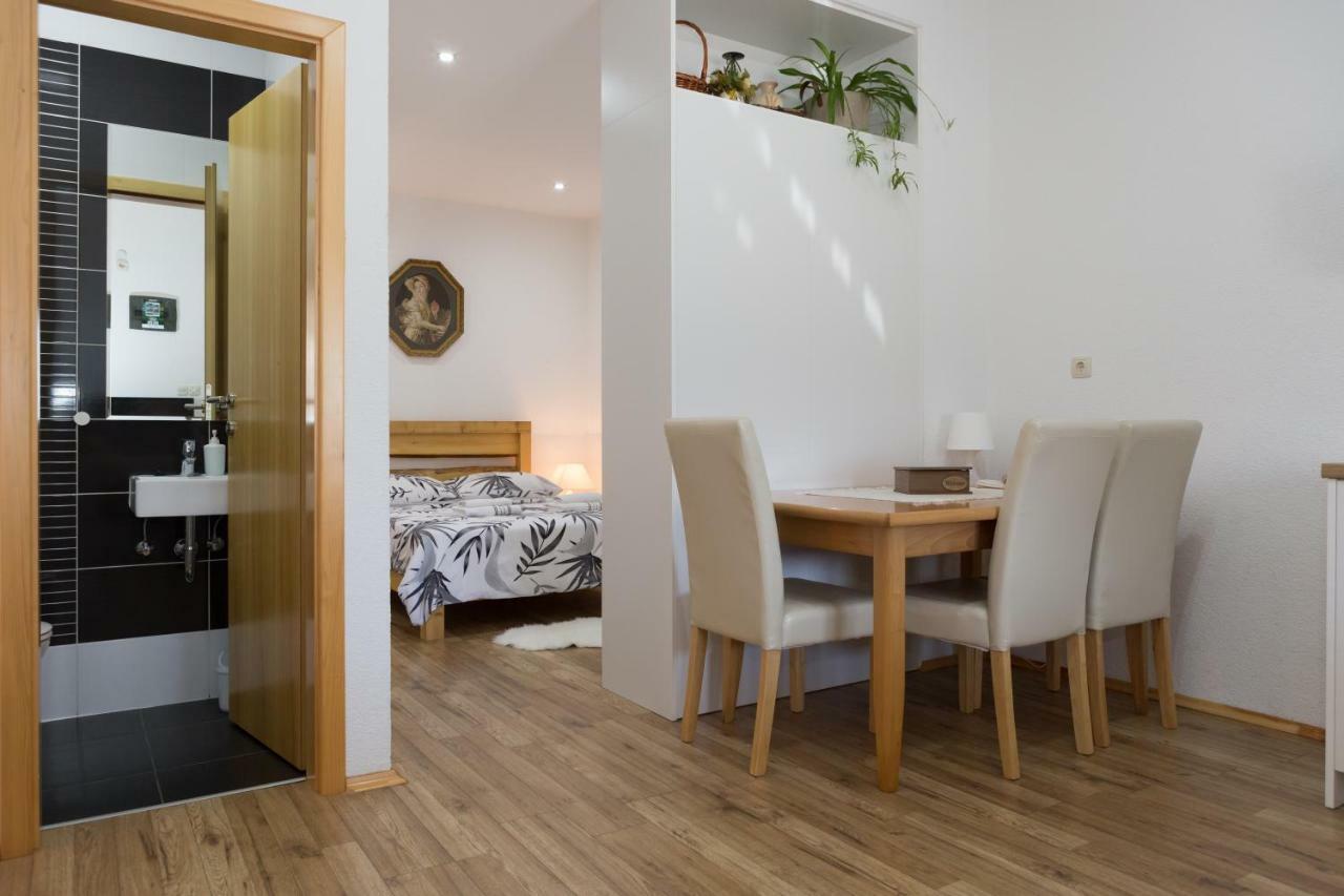 Studio Apartments Plitvice Lacus Korenica Luaran gambar